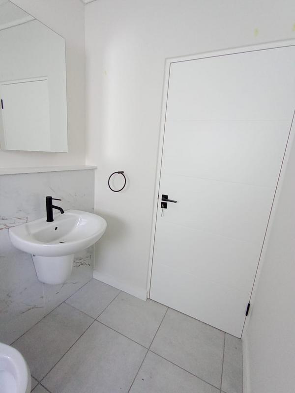 To Let 1 Bedroom Property for Rent in Zevenwacht Western Cape